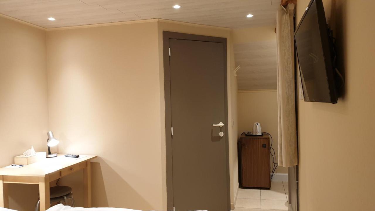 Hostellerie Daiseldaele Dadizele Luaran gambar